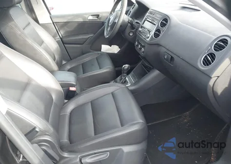 2012 Volkswagen Tiguan S from USA, damaged, VIN WVGAV7AXXCW544268